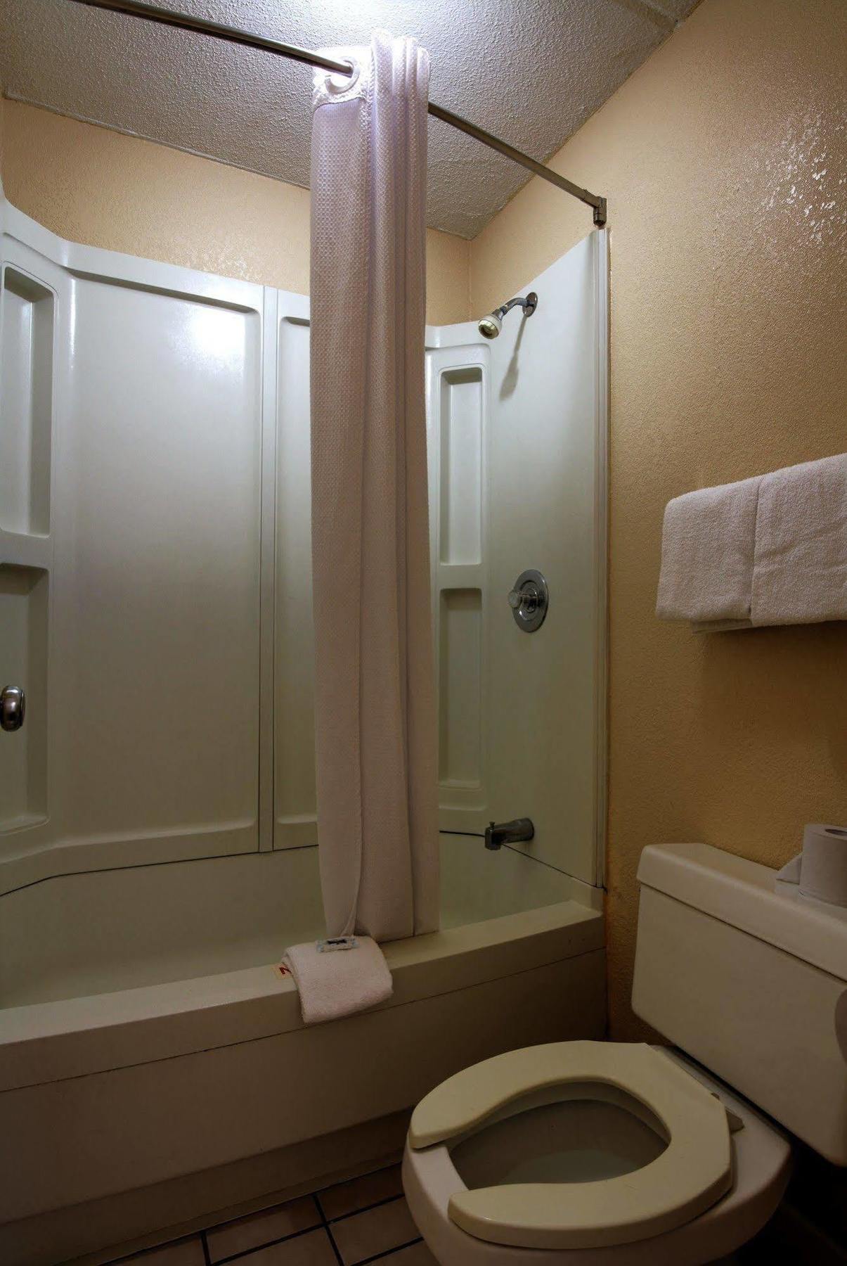 Fair View Inn & Suites Мемфис Экстерьер фото