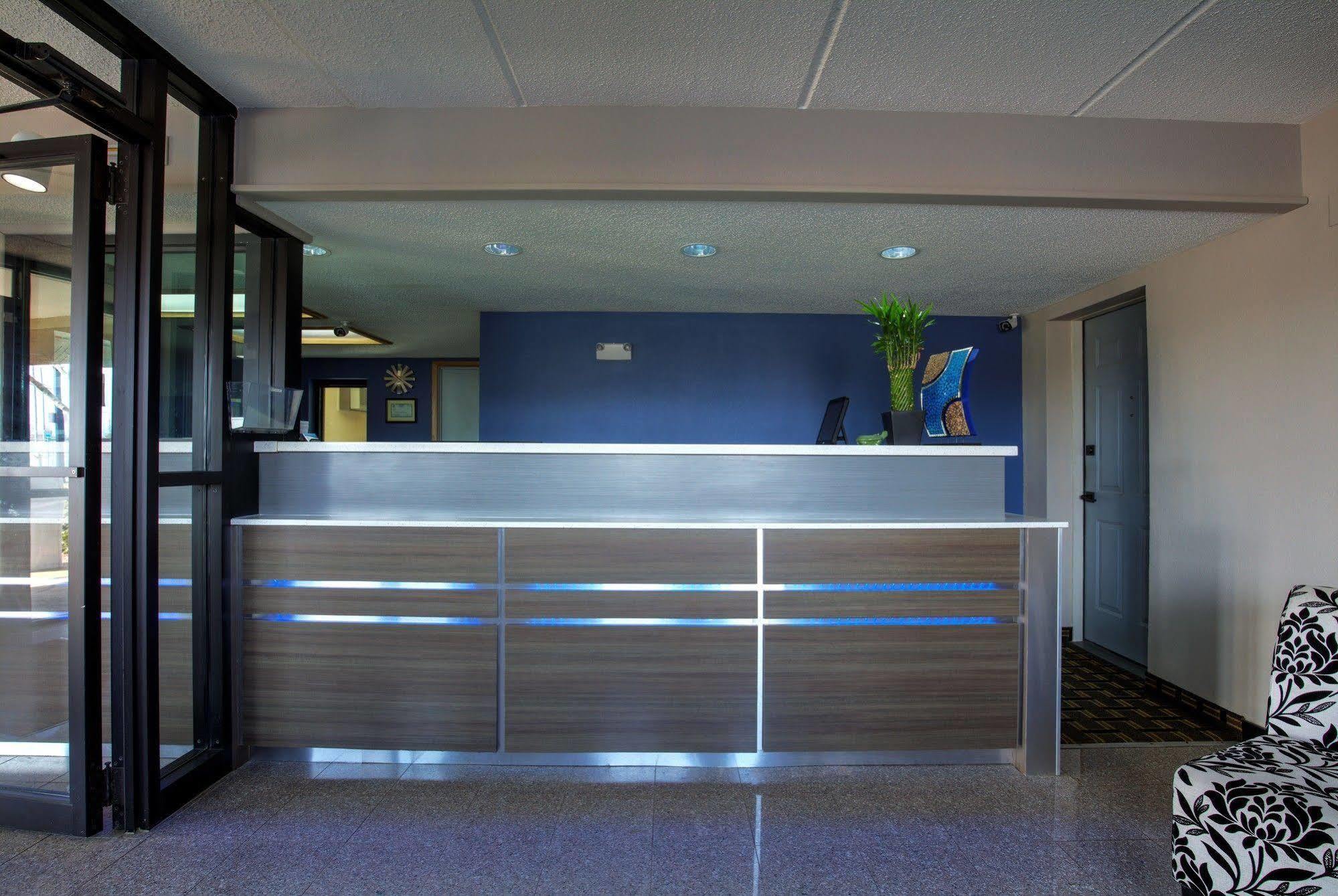 Fair View Inn & Suites Мемфис Экстерьер фото